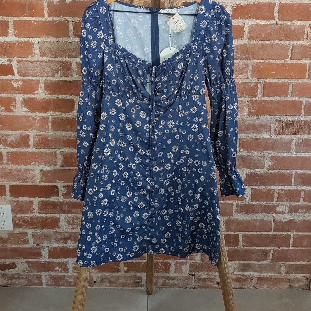 Storia Navy Floral Long Sleeve Dress W/ Tags